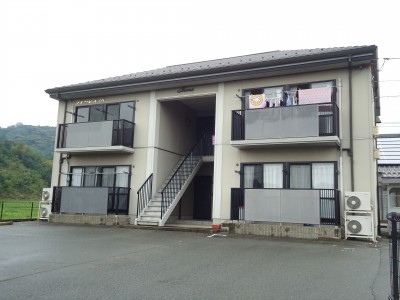 フォーレスＮ 山口市大内氷上４丁目１２－２１ アパート